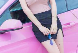 IMiss爱蜜社 – 最新写真见闻，张思允俏皮的温柔，让我想起了那年夏天的冰淇淋。