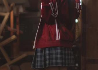 喵糖映画图库：她.JK制服，难得一见的青春腹黑