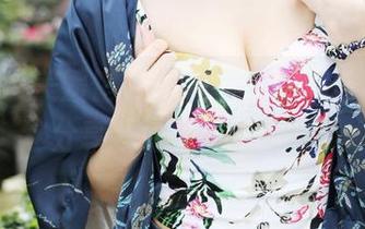 MyGirl美媛馆 – 红裙写真里的糯美子,这分享我给个拟态的赞!