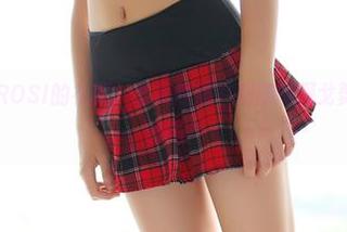 原图+更新=ROSI的礼服,像是烈焰中翻滚的探戈舞,你敢来试试吗?