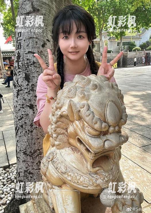 Sayako＿今年4岁的私房图集，“凑阿库娅”？我的眼神懵了