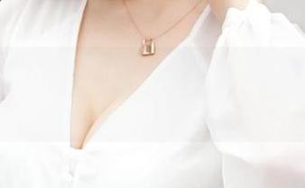 TGOD推女神 – 杨诺依给你开个小窗——高清原图里的秘密不经意闪现！