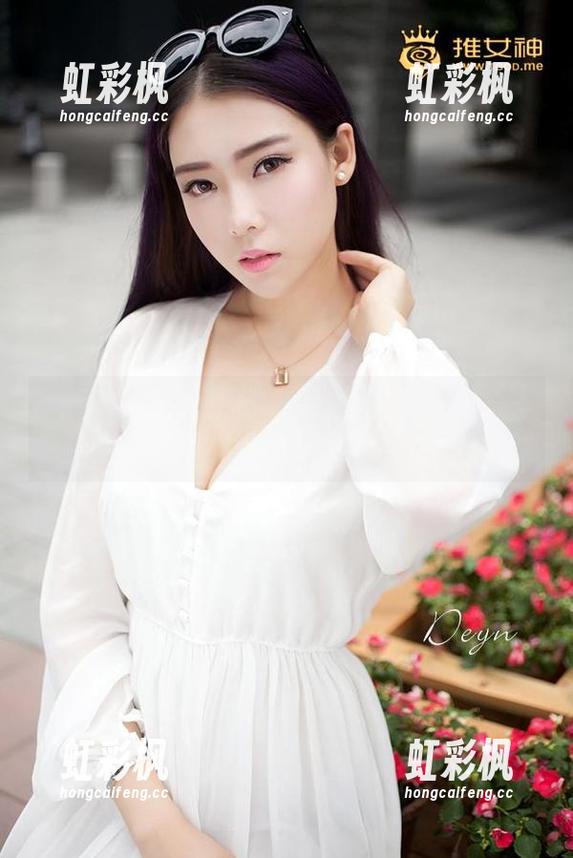 TGOD推女神-杨诺依 TGOD推女神 - 杨诺依给你开个小窗——高清原图里的秘密不经意闪现!