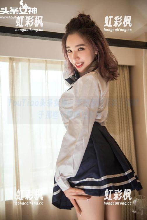 TouTiao头条女神-李丽莎 TouTiao头条女神 - 李丽莎的写真,着眼于那些一闪而过的梦影
