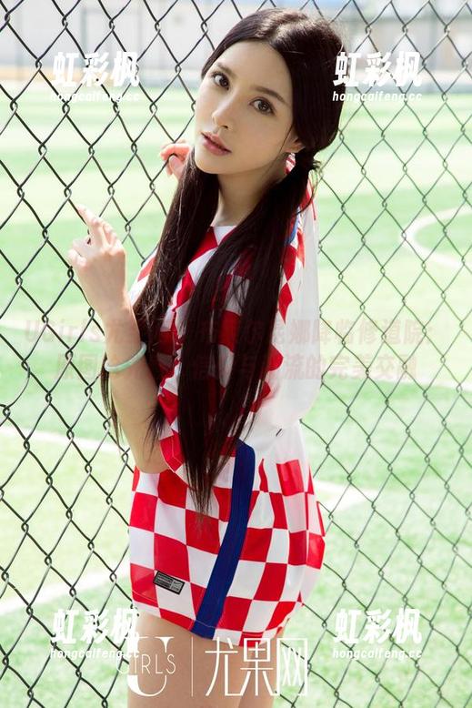 UGirls尤果网-布莱尔昆娜 UGirls尤果网 - 布莱尔昆娜降临修道院:原图抢先看,信仰与潮流的完美交融