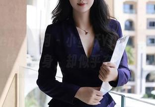 Xiuren秀人网 – 小蛮妖Yummy的最新作品!修女转身,却似乎在暗示些什么。