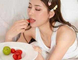 Xiuren秀人网 – 高清特写，张思允Nice的泳衣秀出“我只为夏天而活”的态度！