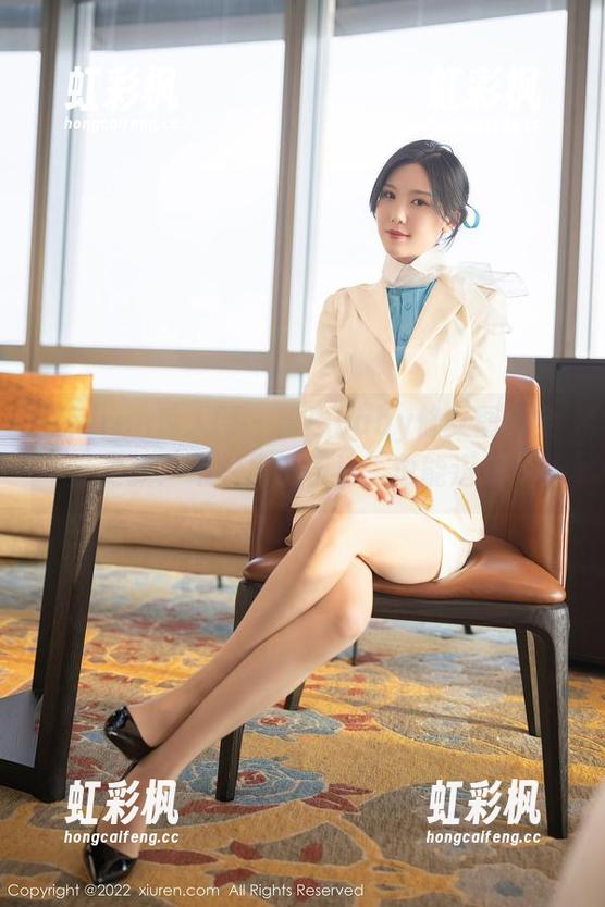 Xiuren秀人网-智恩baby Xiuren秀人网 - 智恩baby修女图集全新更新:不只用于祈祷,也能逗乐!