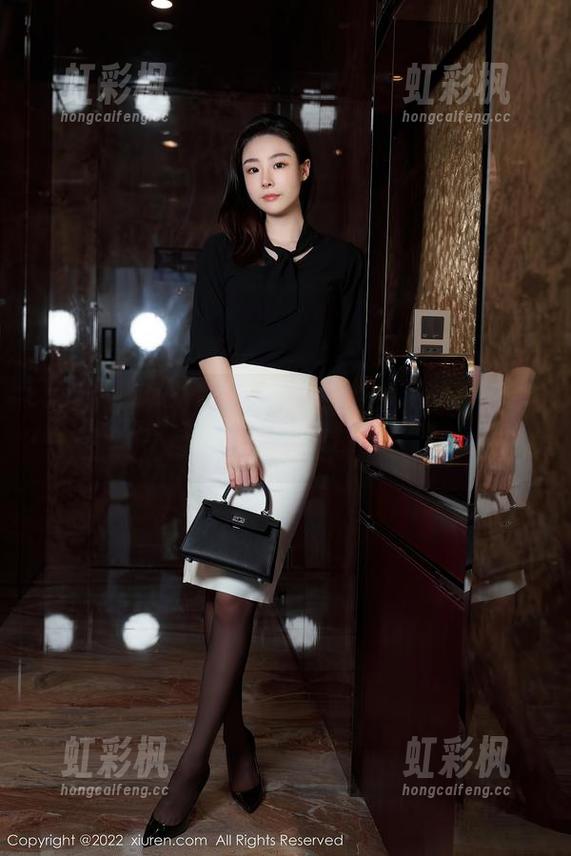 Xiuren秀人网-月野兔美妞 Xiuren秀人网 - 月野兔美妞摇身变成豹纹女神,免费资源狂欢来临!