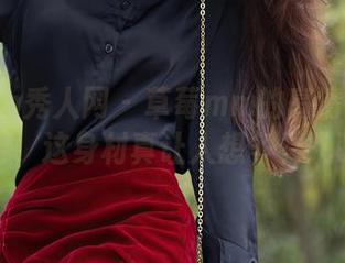 Xiuren秀人网 – 草莓mm的高清兔女郎,哎呀,这身材真让人想多看几眼呢。