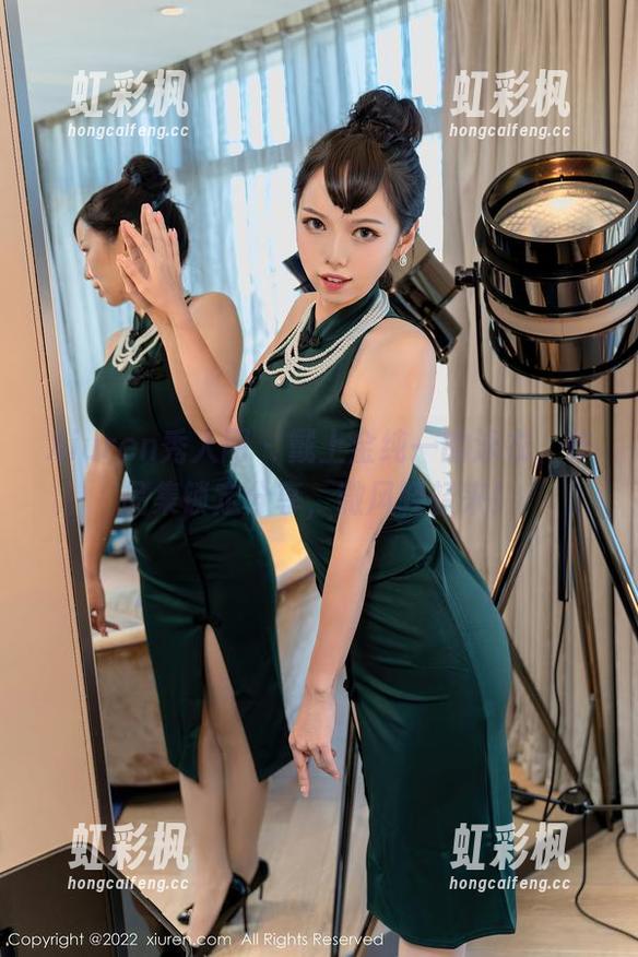 Xiuren秀人网 - 戴上金纯一的泳衣，作品集锁定分享，微风轻轻来！