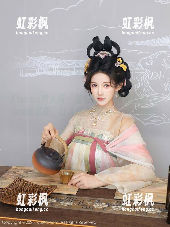 Xiuren秀人网 - 图包分享：黄可Christine的礼服，让人想立刻约会一个浪漫的晚餐！