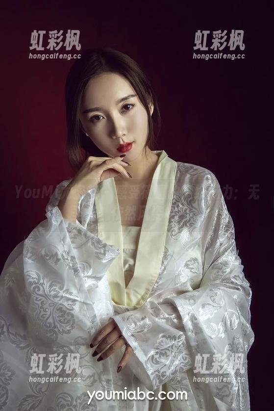 YouMi尤蜜荟-筱慧 YouMi尤蜜荟 - 感受筱慧的婚纱魅力:无圣光,依然风姿绰约。