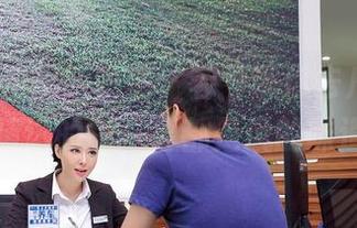 aiss – 走出四面墙,若兮带你去户外写真,精选的每一幕都是风的味道。