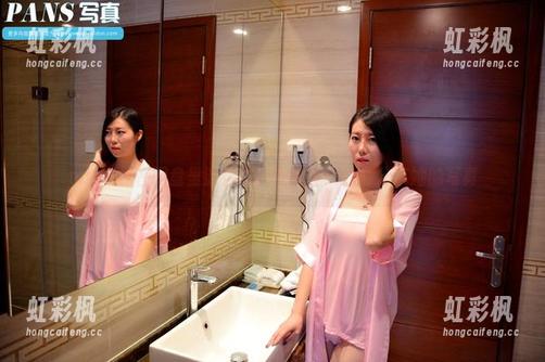 pans-安安 pans - 在网盘里游荡的安安教室:偷偷分享她的写真