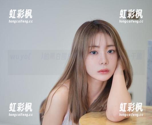 wuyo(우요)的黑白图片，突破了想象力的……干脆不想了