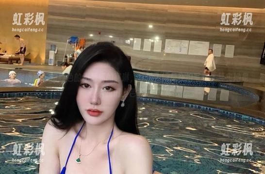 不爱笑的赛琳 微密圈 - 粉红色的不爱笑的赛琳,你以为她是在拍写真,其实她是在给我们上色彩心理课!