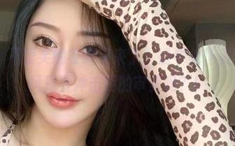 微密圈 – 不爱笑的赛琳又来了，奶牛女仆美图，这画风是要冲击我的审美吗？！