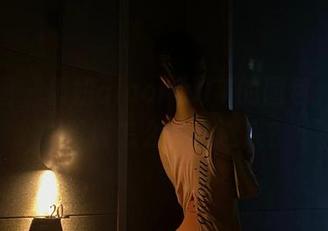 微密圈 – 俏妞qiaoniuTT的图包,运动的时候怎么这么迷人?