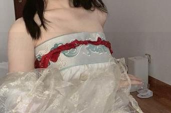 美图挂满墙,倦倦喵的女神变成我的日常灵感源泉