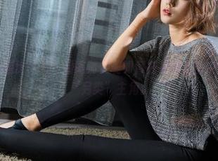 克拉女神 – 堪比大片!看高清姜璐如何在花嫁套图中成为婚礼的“另类”主角。