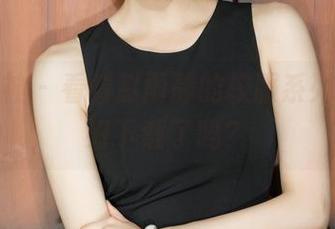 克拉女神 – 看看赵雨静的校服系列,准备好下载了吗?