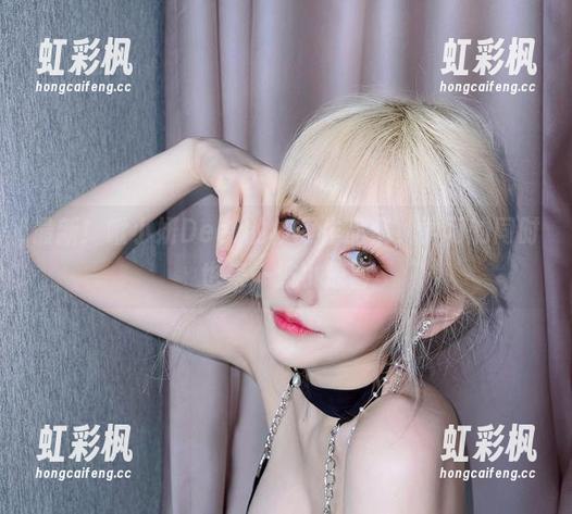 啾小妍Deer 最新!啾小妍Deer的校服作品集,学习的同时也来一波小惊喜