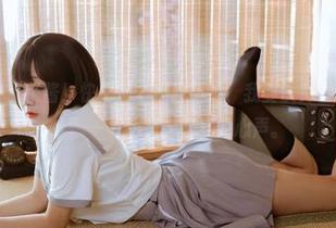 喵糖映画 – “镜酱！快把那个黑丝拔掉，我要认真看原图和套图！”——这是老司机的心声。