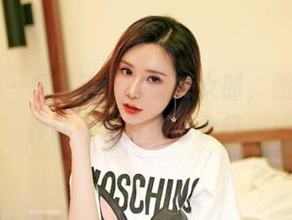 嗲囡囡 – 看李筱乔jo的兔女郎,照片分分钟让人想去撸个公仔。