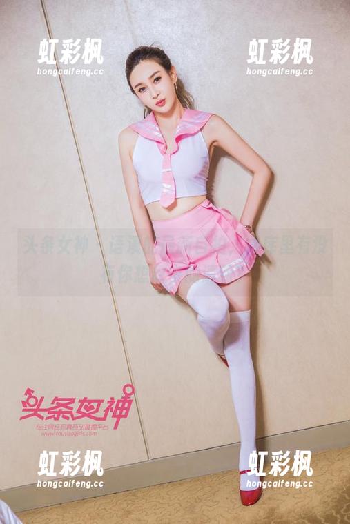 头条女神 - 语溪的最新自拍，图库里有没有你想象中的清新？