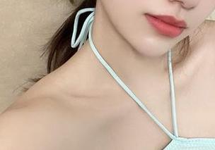 微密圈 – 资源出炉！高跟牛仔搭配，奶宝妹纸轻松演绎女王范儿。