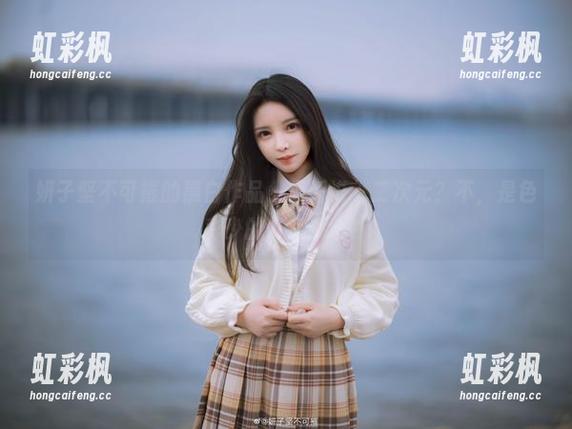 妍子坚不可摧的黑白作品，更新进入二次元？不，是色彩少的几乎没有！