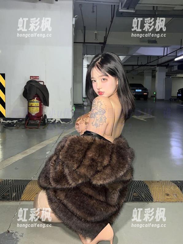 小u优优子 微密圈 - 小u优优子在原图里变身JK,谁还记得她最初的样子?