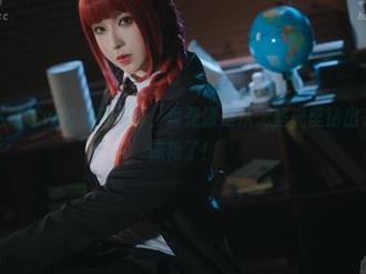 小容仔咕咕咕w的油亮写真,真是像是从无圣光里钻出来的,太惊艳了!
