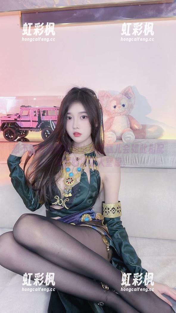 小小奶瓶儿 想不到白色蕾丝和小小奶瓶儿会如此相配:资源好得让人窒息。