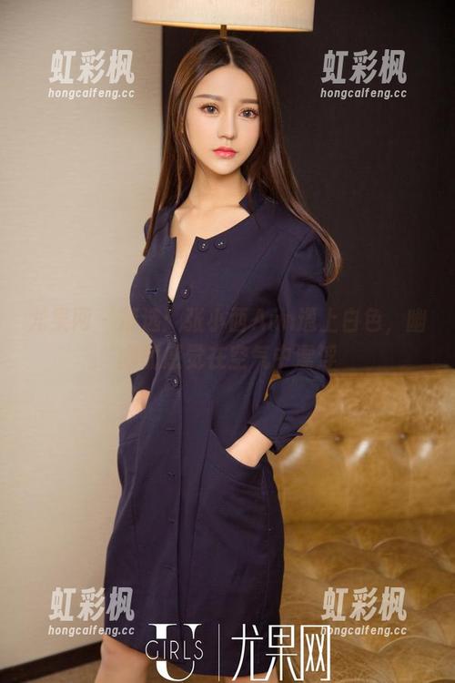 尤果网-张小西Ann 尤果网 - 精选:张小西Ann遇上白色,幽幽的感觉在空气中漂浮