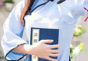 尤果网 – 张栩菲的夏日纪念册,图集?更像一本心理测试,下载需谨慎