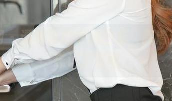 尤果网 – 谭晓彤的学妹图集，高清到让我忘记了时间