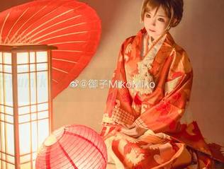 御子Yumiko联名白裙合集：每一条都能引发八卦