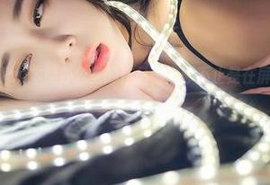 推女神 – Luvian本能办公室的作品,交际不止是在屏幕前,满满的暗示感。
