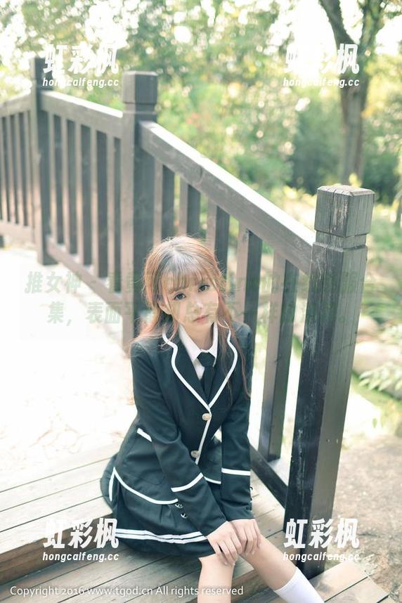 推女神 - 看黄可christine的在线制服合集，表面平静却总有不一样的涟漪。
