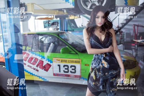 推女郎-赵惟依 推女郎 - 当泳衣文化遇上赵惟依:精选套图里的懒惰与优雅