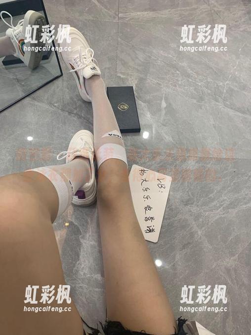 杨大乐乐很靠谱 微密圈 - 精选泳装,杨大乐乐很靠谱给这些泳衣都加了分,看得心窝里暖暖的。