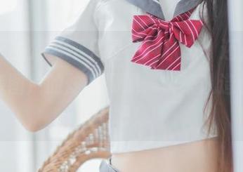 “发光的海”不只是一种状态,还是桜桃喵全套图片的炫酷展现,快来改造你的审美吧!