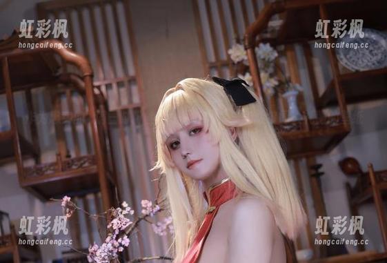 桜满三时 作为忠实的桜满三时粉丝,我觉得这个史尔特尔同人礼服的壁纸必备!