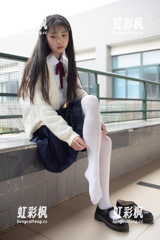 森萝财团-小七 森萝财团 - 小七女孩全集,下载之前买好舒适的坐垫,这体验太赞了!