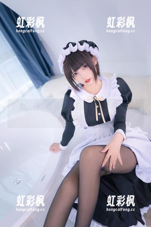神楽坂真冬 小心,神楽坂真冬的白丝私房写真中藏着耐磨的眨眼
