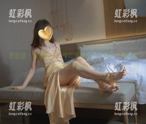 禅院熏 微密圈 - 原图呈现:禅院熏的紫色与银色,看着我忍不住想多窥几眼。