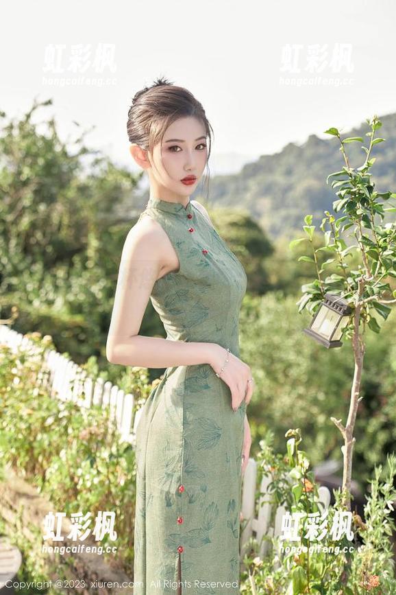 秀人网-z杯悠悠 秀人网 - z杯悠悠的套图合集,看得我都想换衣服了!
