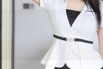 秀人网 – 小兔纯纯“白丝”作品,可能让我觉得衣柜里的衣服都没灵魂了,太真实了!